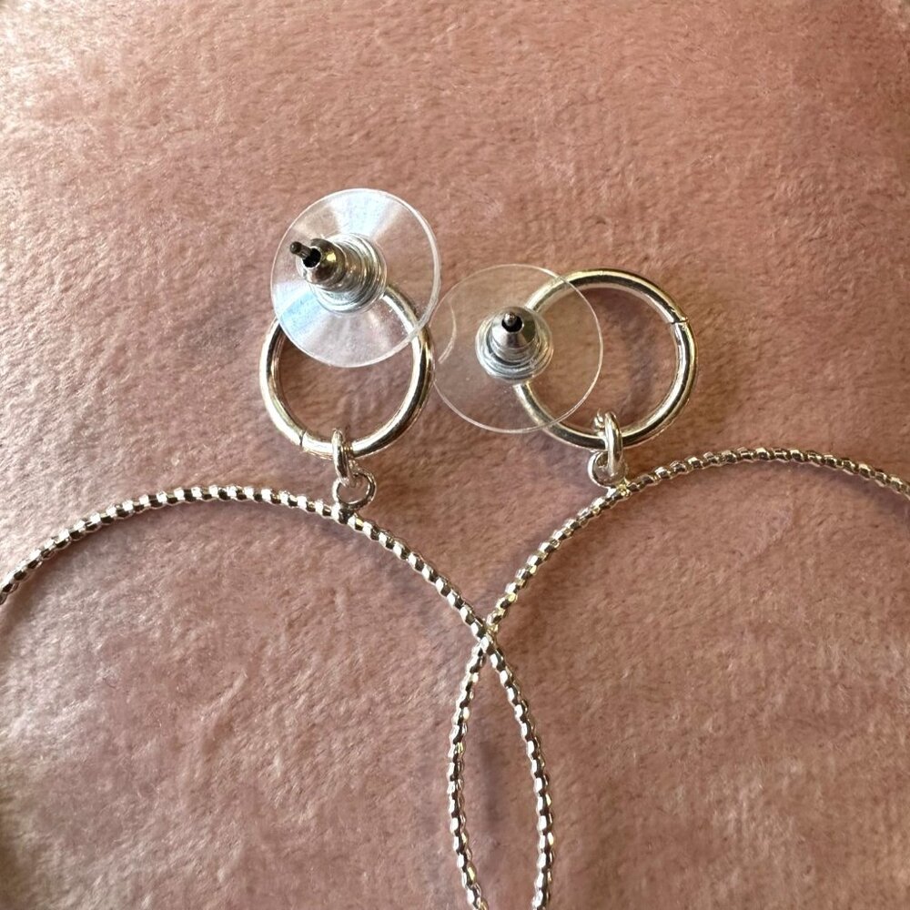 Silver-Tone Hoop Earrings By Park Lane Jewelry "Echo" Dangling Beaded Detail - Picture 4 of 7